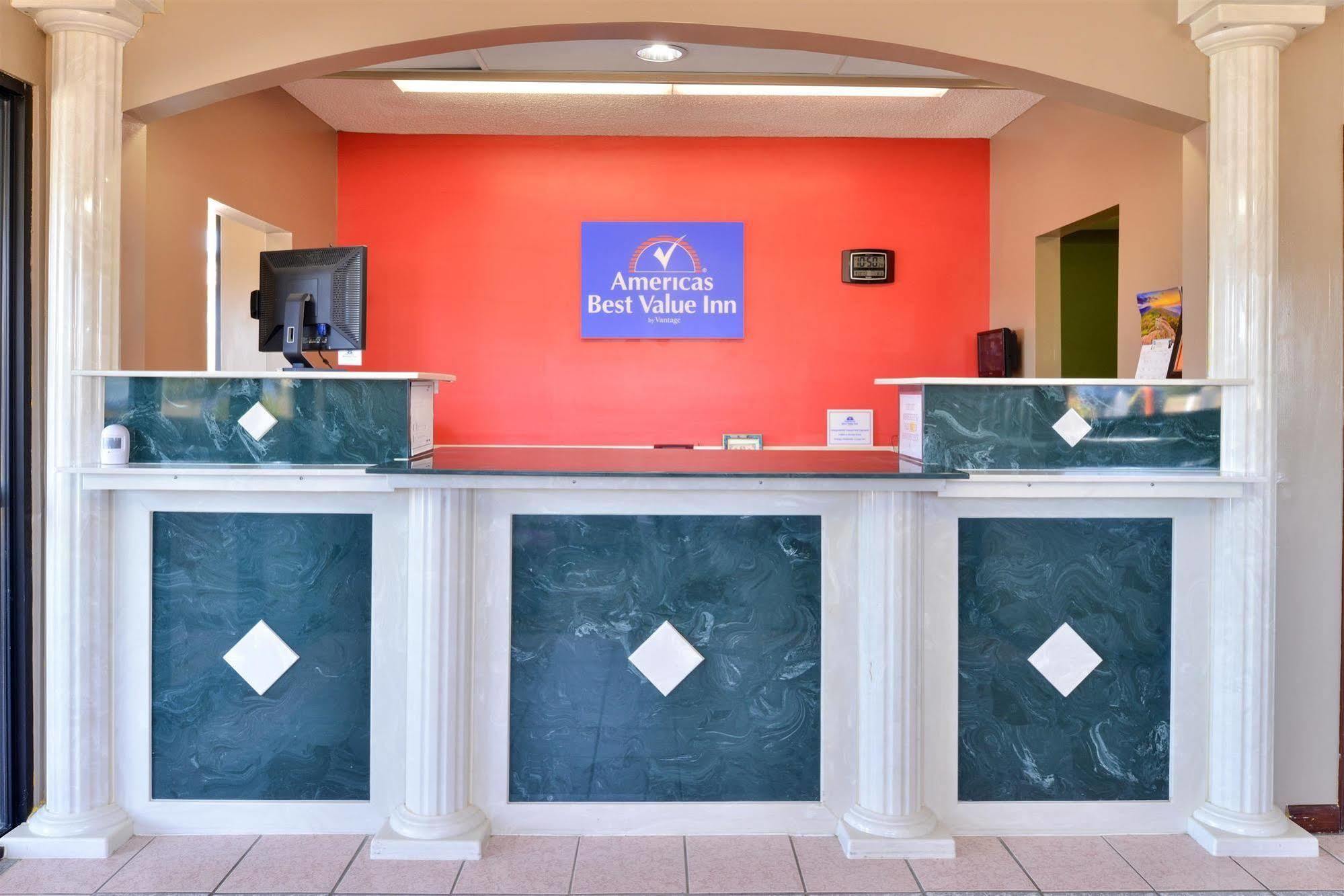 Americas Best Value Inn Byram Экстерьер фото